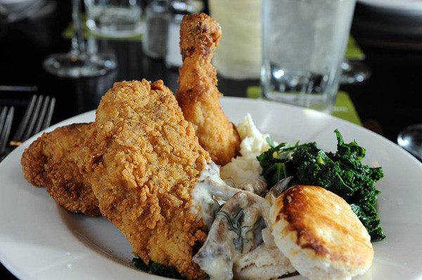 Fried Chicken Chicago
 Here’s What You Should Eat and Drink in Chicago This Week