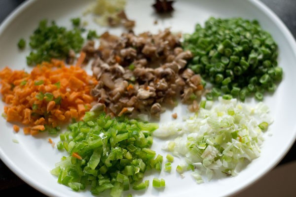 Fried Rice Ingredients
 veg fried rice recipe how to make fried rice recipe