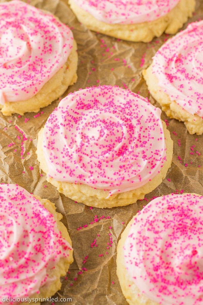 Frosted Sugar Cookies
 Frosted Sugar Cookies