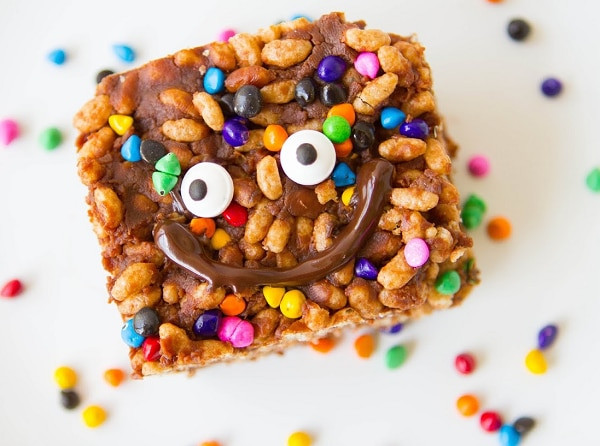 Fun Desserts To Make With Kids
 9 Fun Recipes for Kids to Make with Mom thegoodstuff
