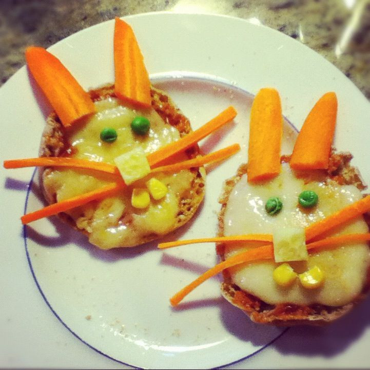 Fun Dinners For Kids
 Fun dinner for kids As simple as an English muffin some