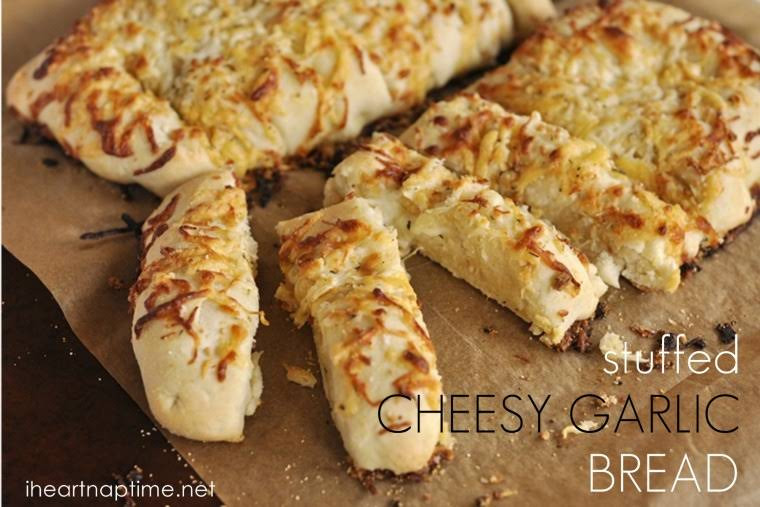 Garlic Bread With Garlic Powder
 10 Best Garlic Salt or Powder for Garlic Bread Recipes