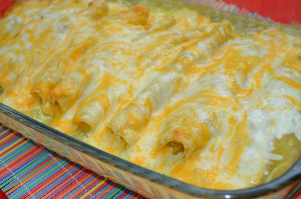 Green Chicken Enchiladas
 Recipe Green Chili Chicken Sour Cream Enchiladas