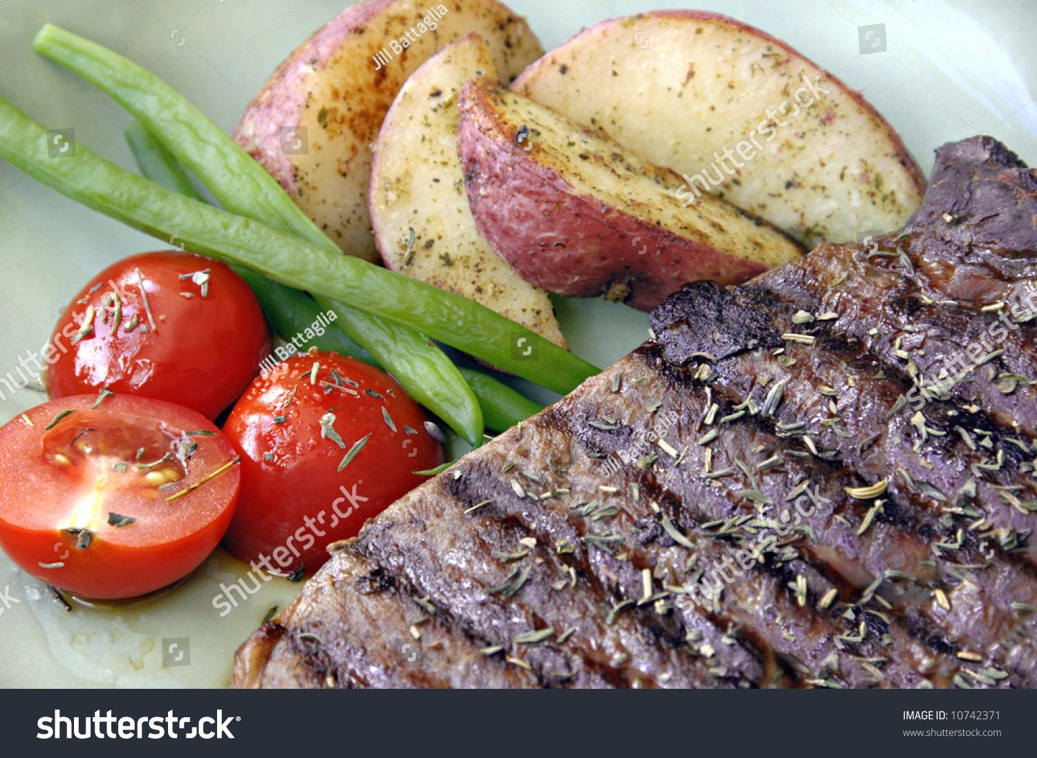 Greens Beans Potatoes Tomatoes
 Grilled Steak With Roasted Potatoes Tomatoes And Green