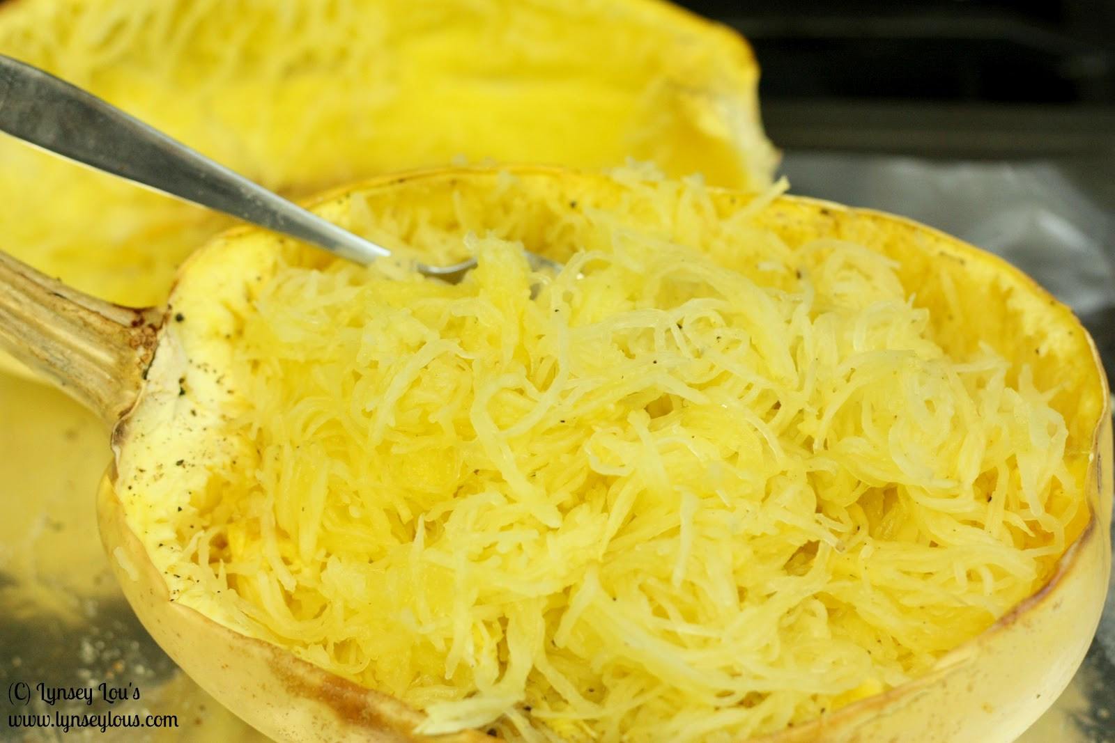 Grilled Spaghetti Squash
 Cheesy Baked Spaghetti Squash Boats With Grilled Chicken