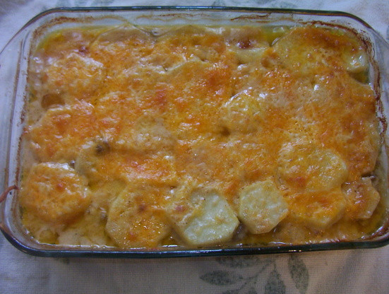 Ground Beef And Potato Recipes
 Ground Beef And Potato Casserole Recipe Genius Kitchen