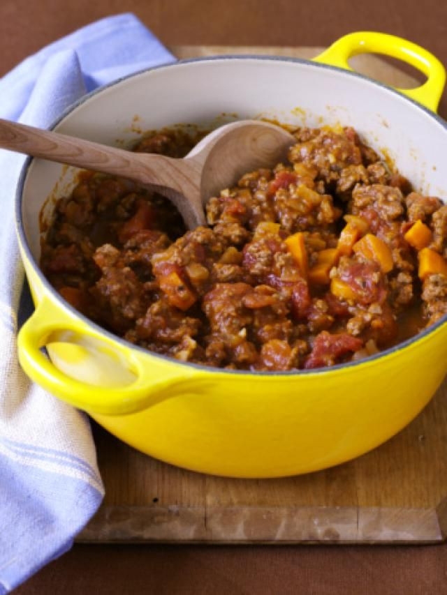 Ground Beef Chili Recipes
 easy chili recipe with noodles