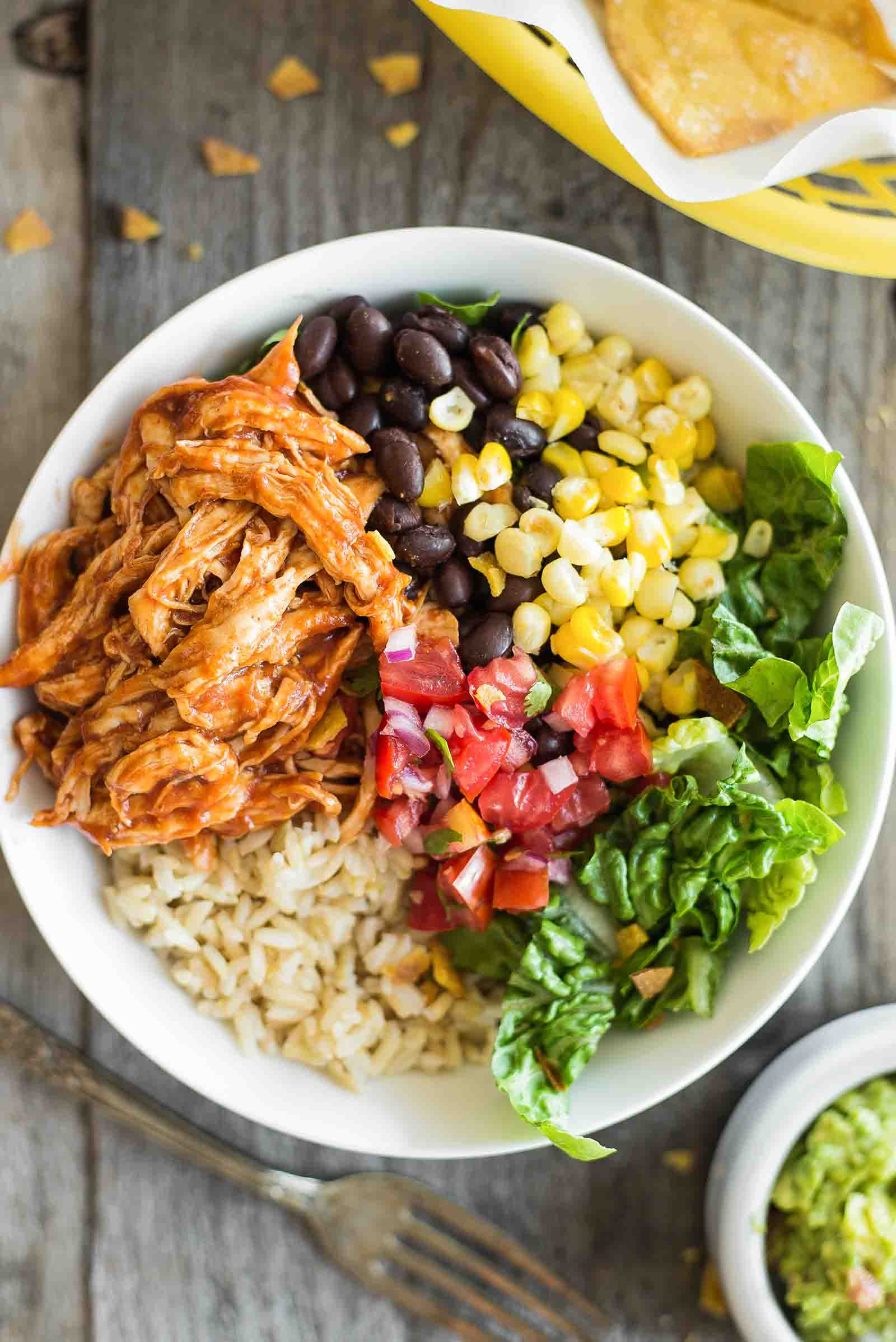 Healthy Bowl Recipes
 BBQ Chicken Burrito Bowl Recipe