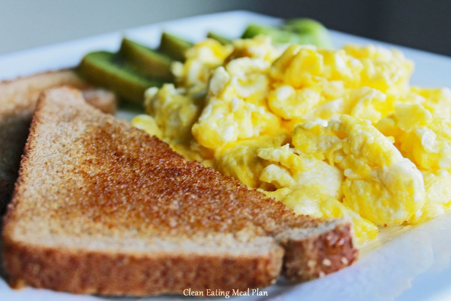 Healthy Cheap Breakfast
 10 Healthy Breakfast Options Packed with Protein