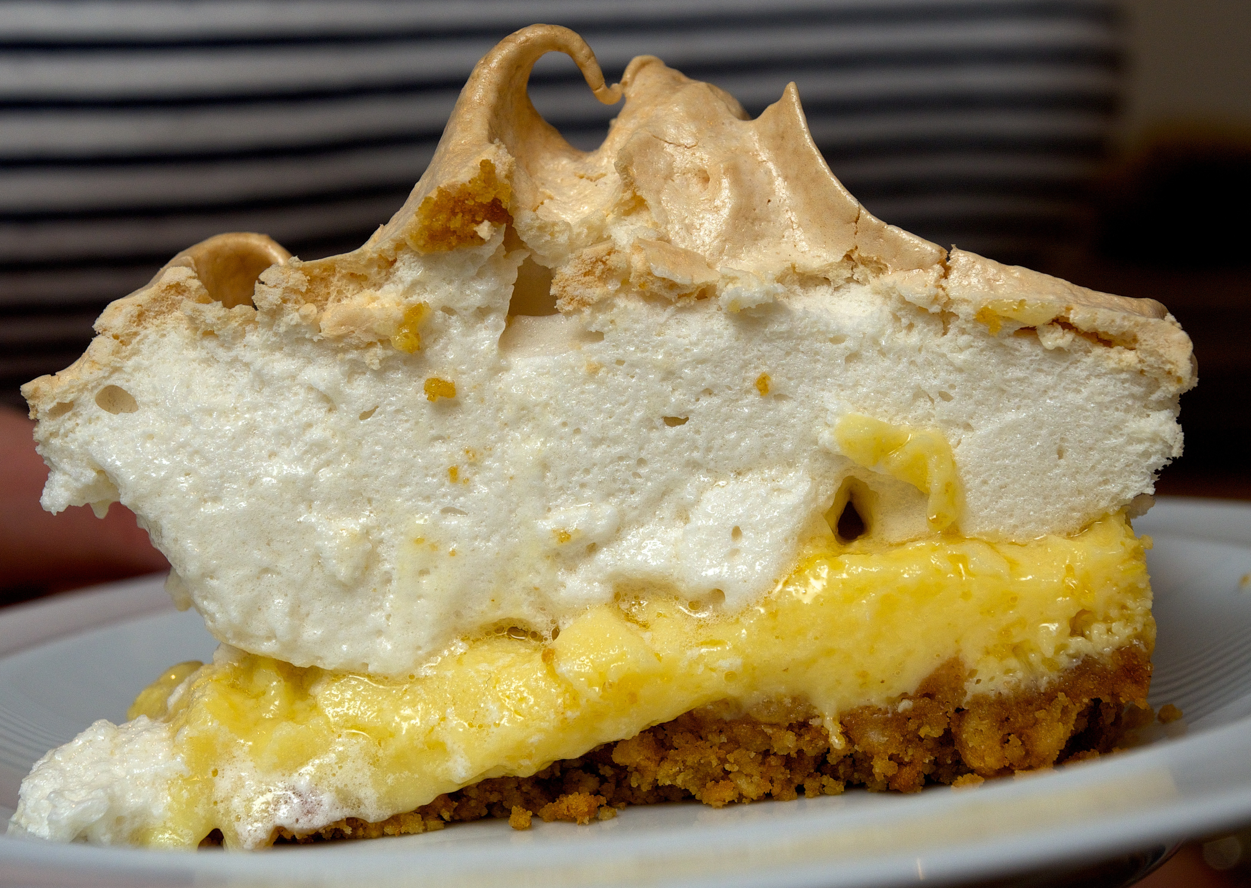 Homemade Lemon Meringue Pie
 Easy Lemon Meringue Pie