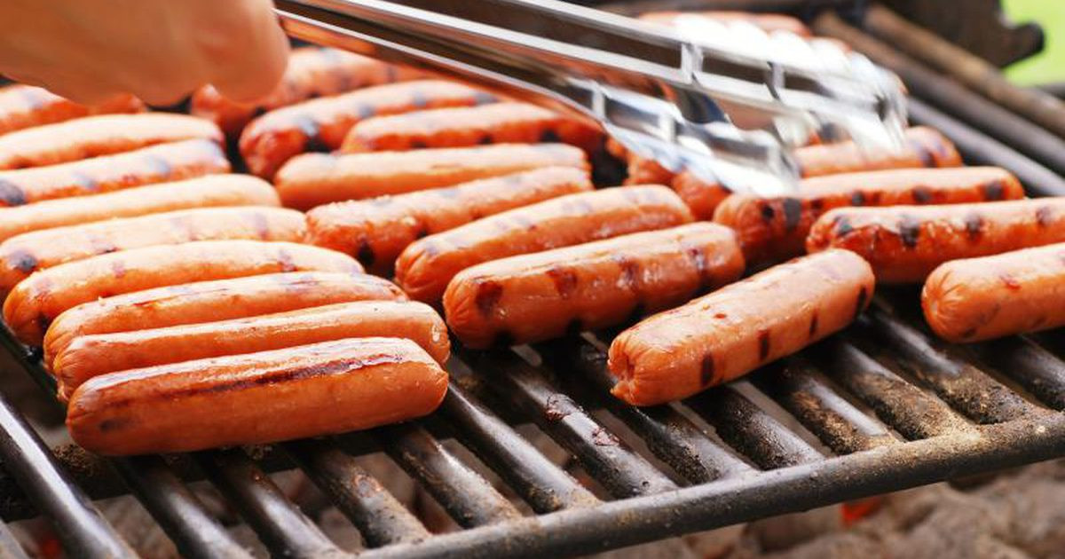 How Long To Grill Hot Dogs
 What Are Uncured Hot Dogs