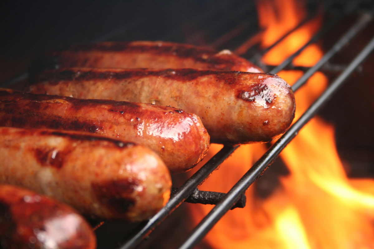 How Long To Grill Hot Dogs
 Hot Dog Health Risks