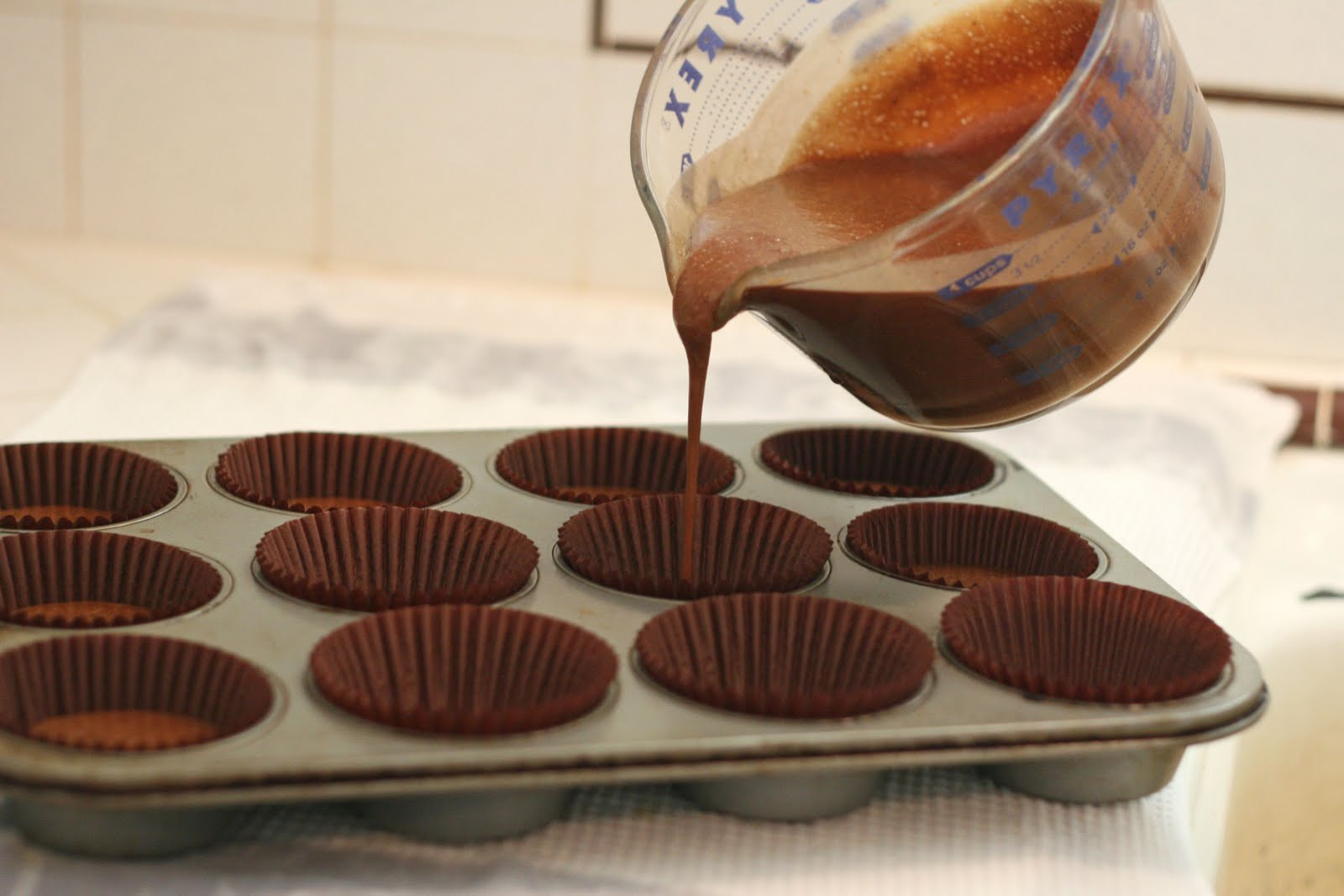 How To Bake Cupcakes
 Glorious Treats Cupcake Basics How to Bake Cupcakes