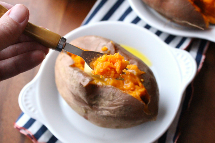 How To Cook A Sweet Potato
 How to make Crockpot Sweet Potatoes Family Fresh Meals