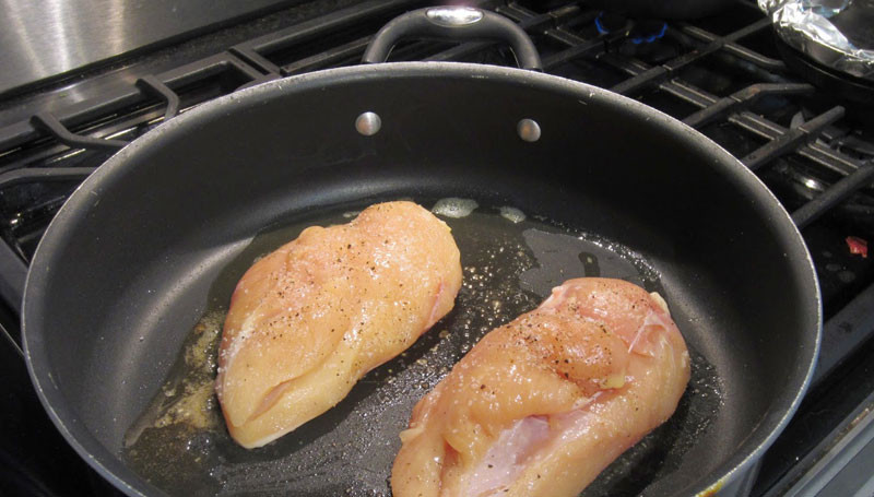 How To Cook Chicken Breasts
 CHEF JOHN HOWIE ANSWERS HOW TO AVOID MON MISTAKES WHEN