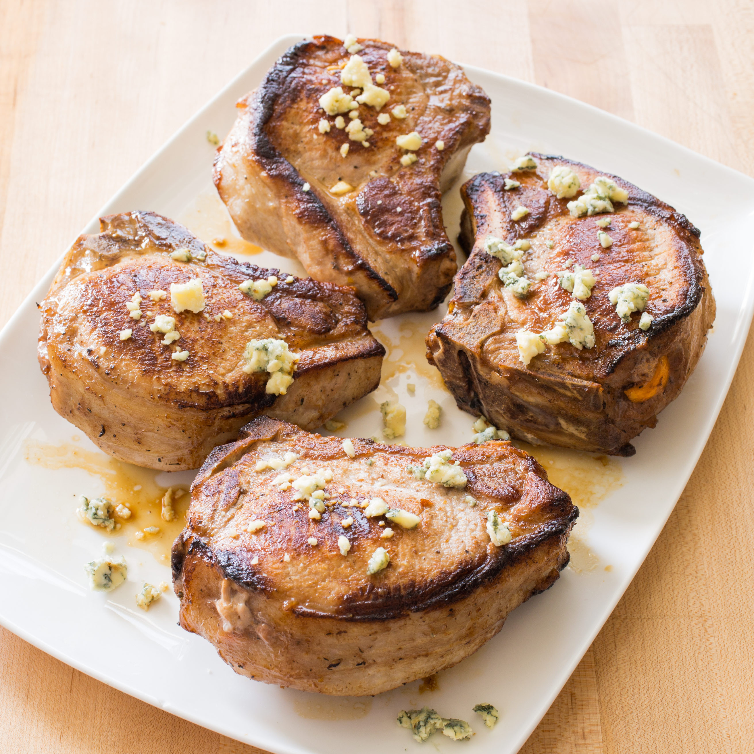 How To Make Stuffed Pork Chops
 Stuffed Pork Chops