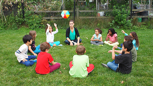 How To Play Hot Potato
 Biodiversity Bingo PLUM LANDING