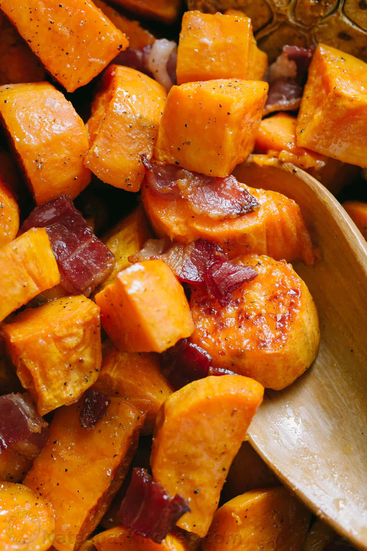 How To Roast A Sweet Potato
 Maple Roasted Sweet Potatoes and Bacon NatashasKitchen