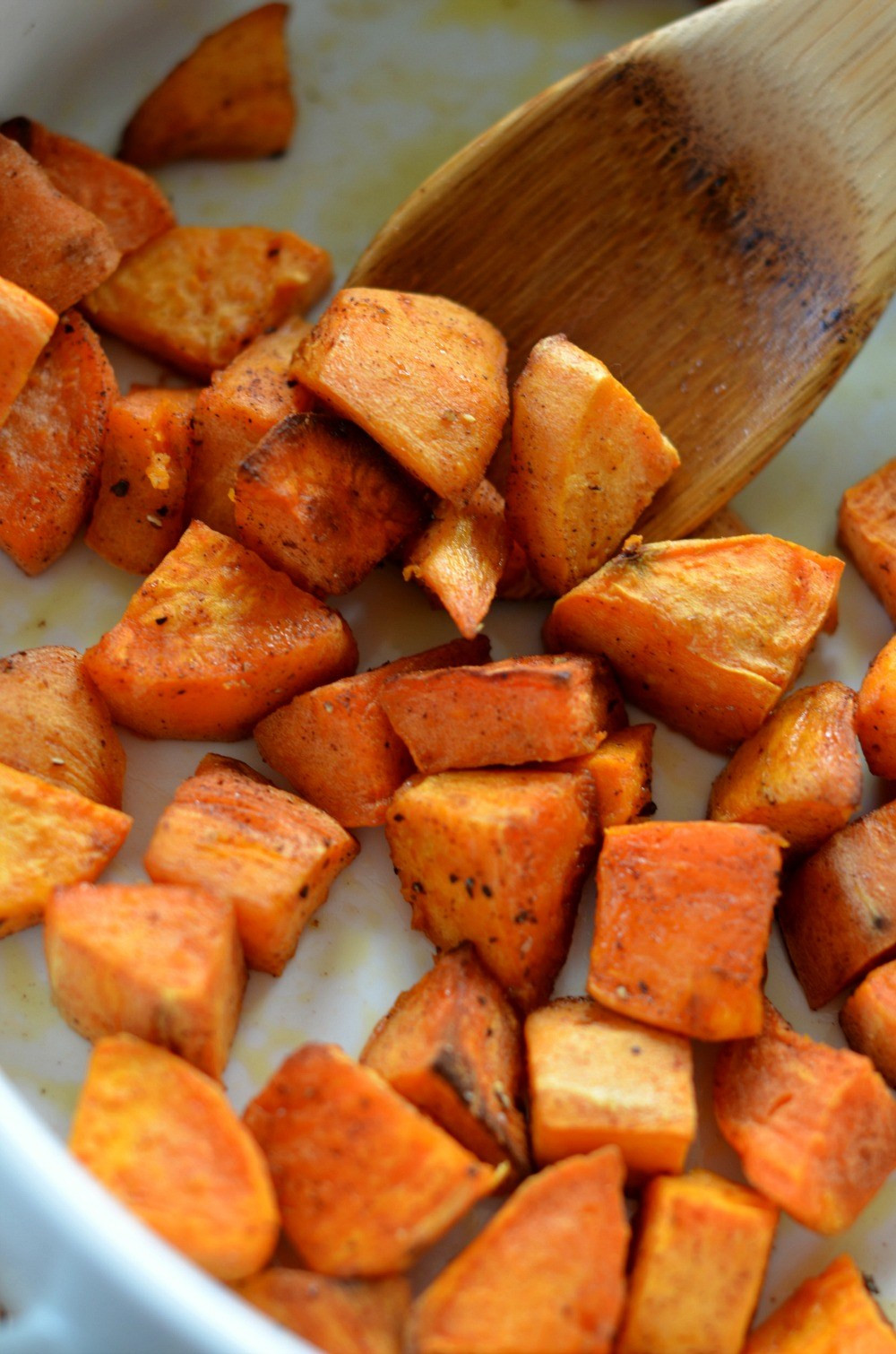 How To Roast A Sweet Potato
 Roasted Sweet Potatoes