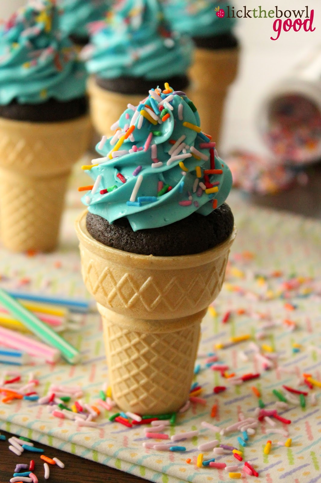 Ice Cream Cone Cupcakes
 Lick The Bowl Good Ice Cream Cone Cupcakes & The