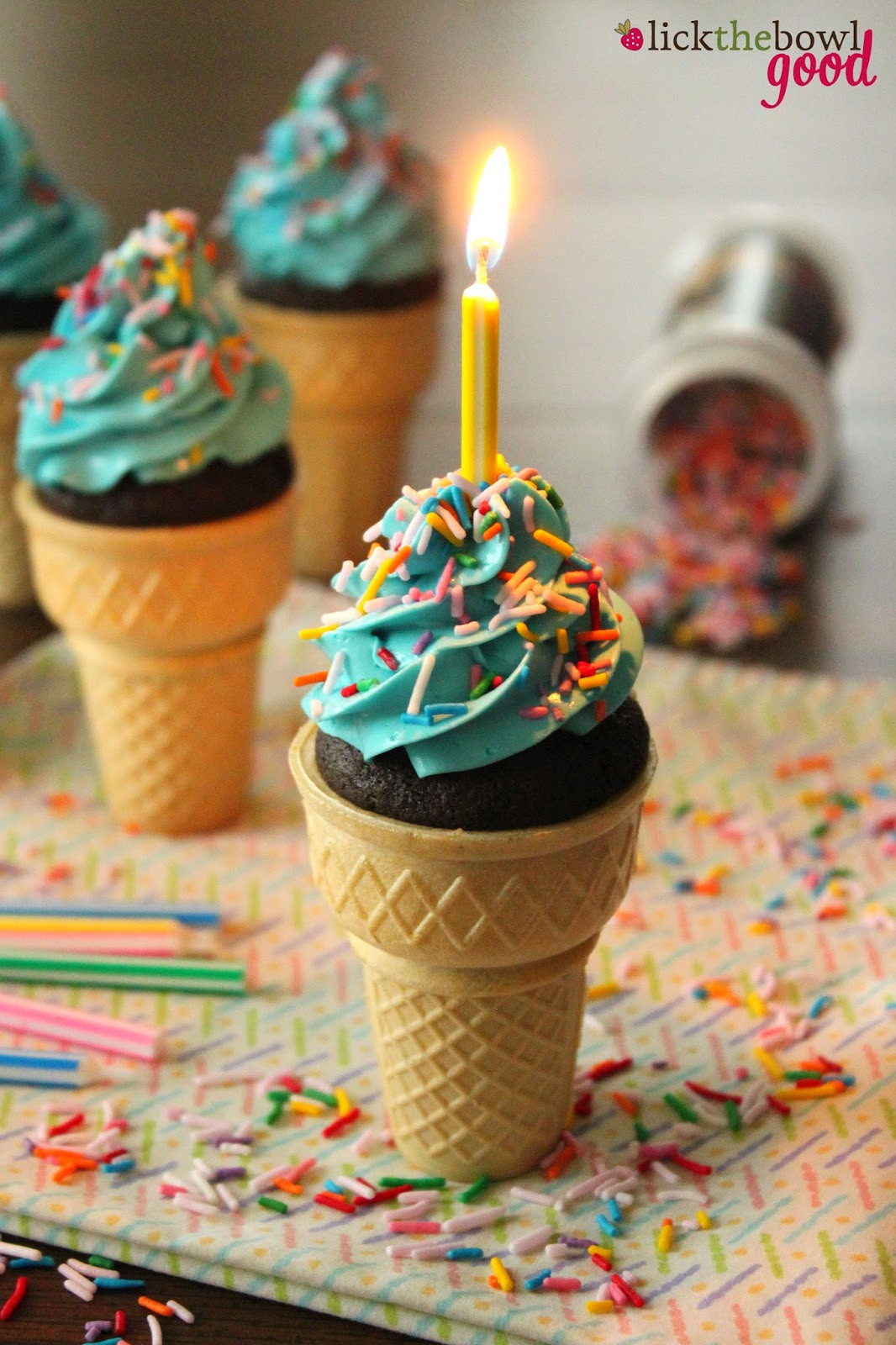 Ice Cream Cone Cupcakes
 Lick The Bowl Good Ice Cream Cone Cupcakes & The