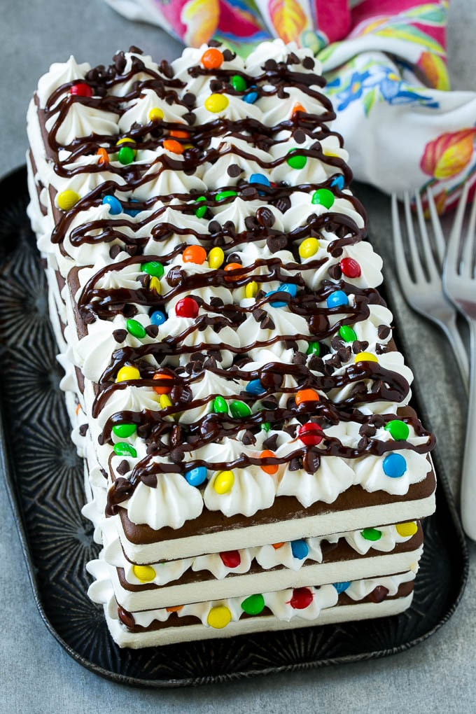 Ice Cream Sandwich Cake Recipe
 Ice Cream Sandwich Cake Dinner at the Zoo