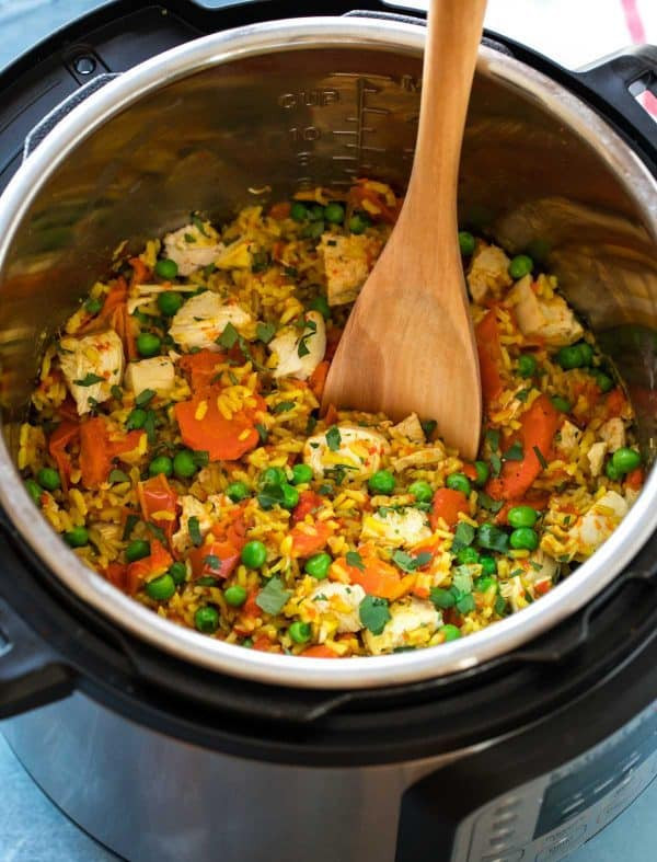 Instant Pot Recipes Chicken And Rice
 Golden Instant Pot Chicken and Rice