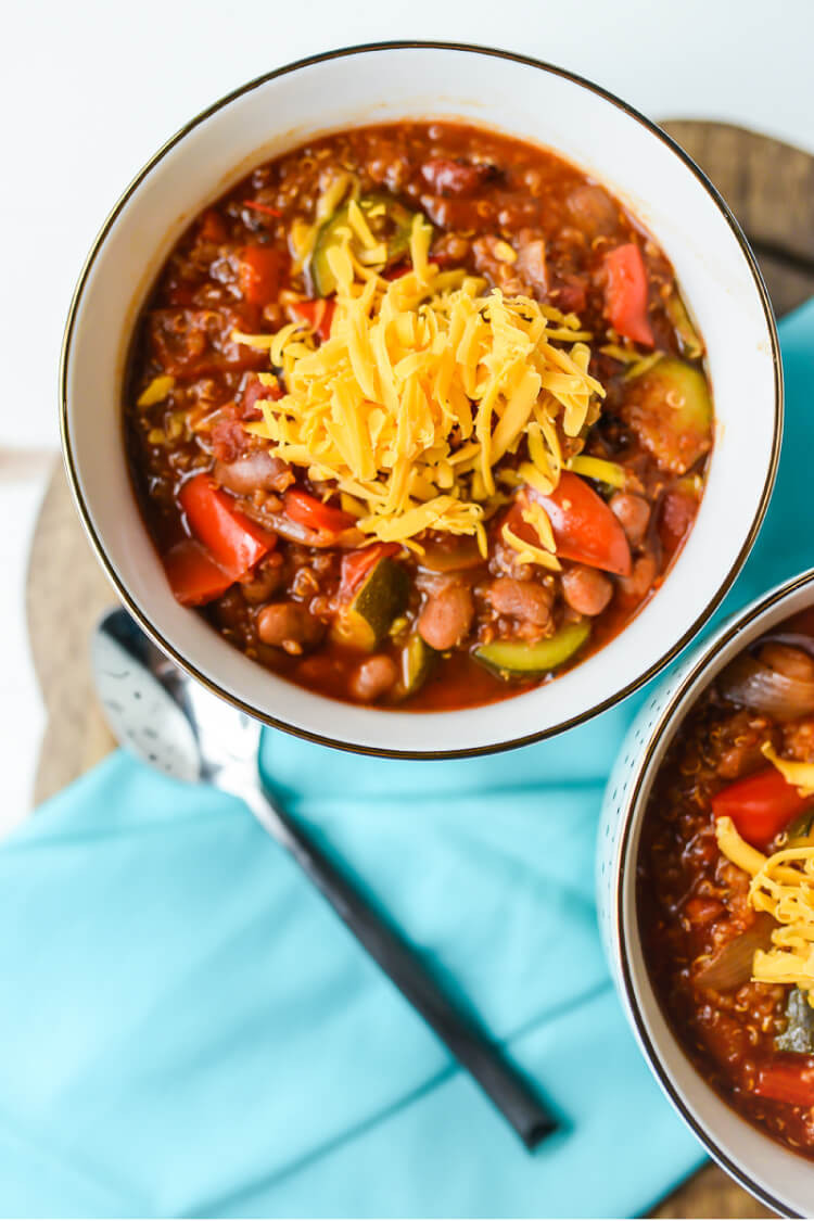 Instant Pot Vegetarian Chili
 Instant Pot Ve arian Chili with Quinoa Hey Let s Make