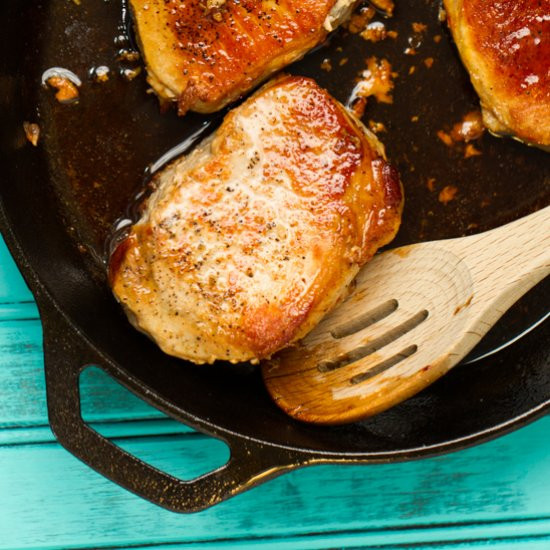 Iron Skillet Pork Chops
 10 of The Best Recipes To Make In Your Cast Iron Skillet