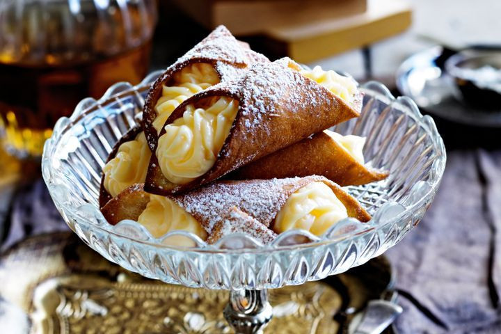 Italian Custard Dessert
 Cannoli with vanilla custard