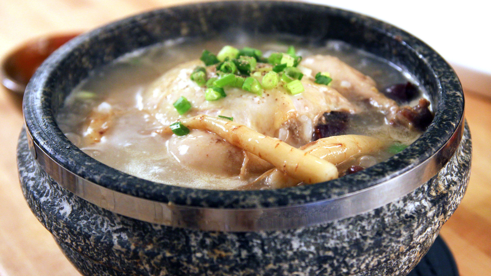 Korean Chicken Soup
 Ginseng chicken soup Samgyetang recipe Maangchi