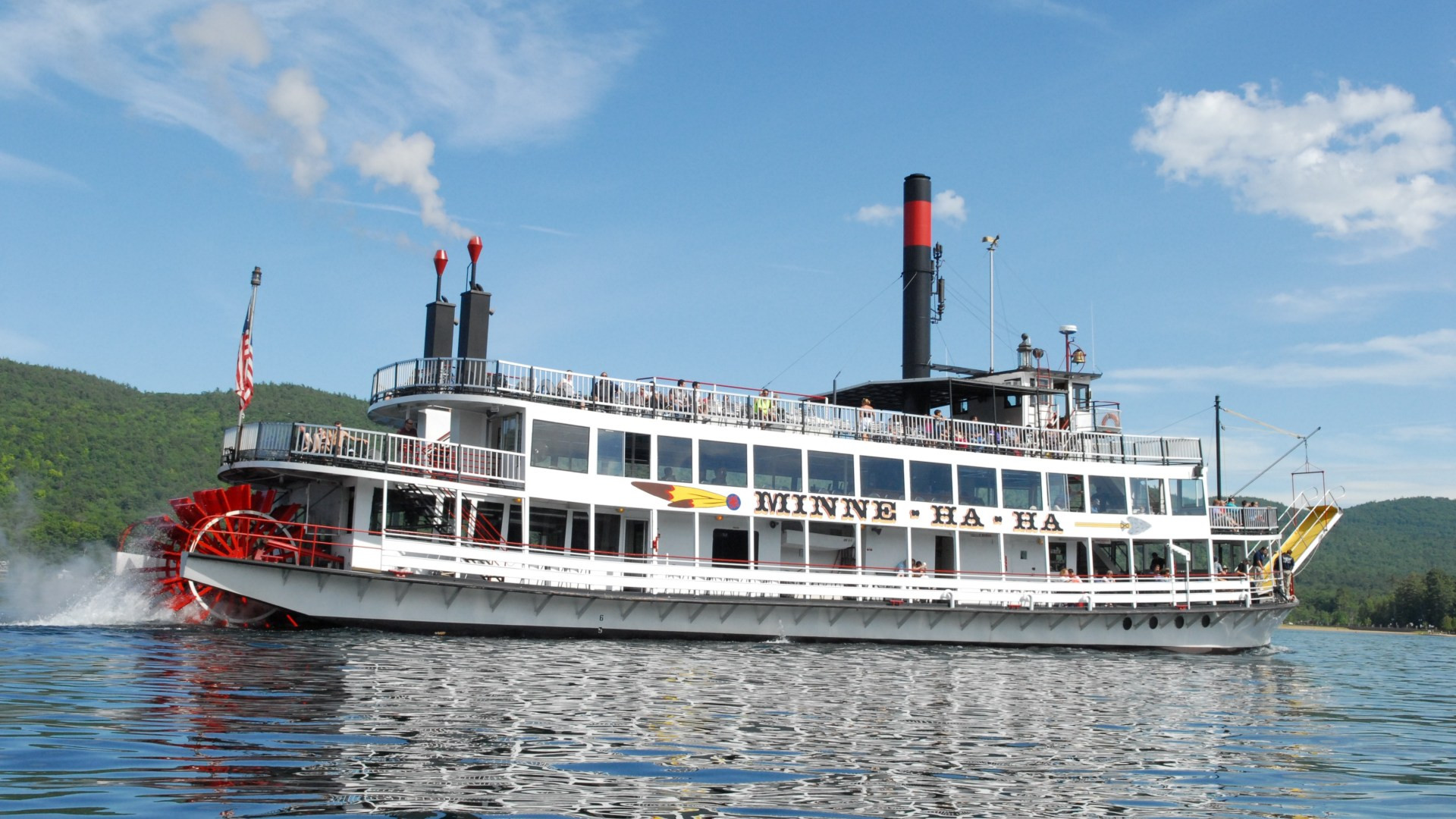 Lake George Dinner Cruise
 THE ROMANTIC CRUISE SHIPS OF LAKE GEORGE NY – e