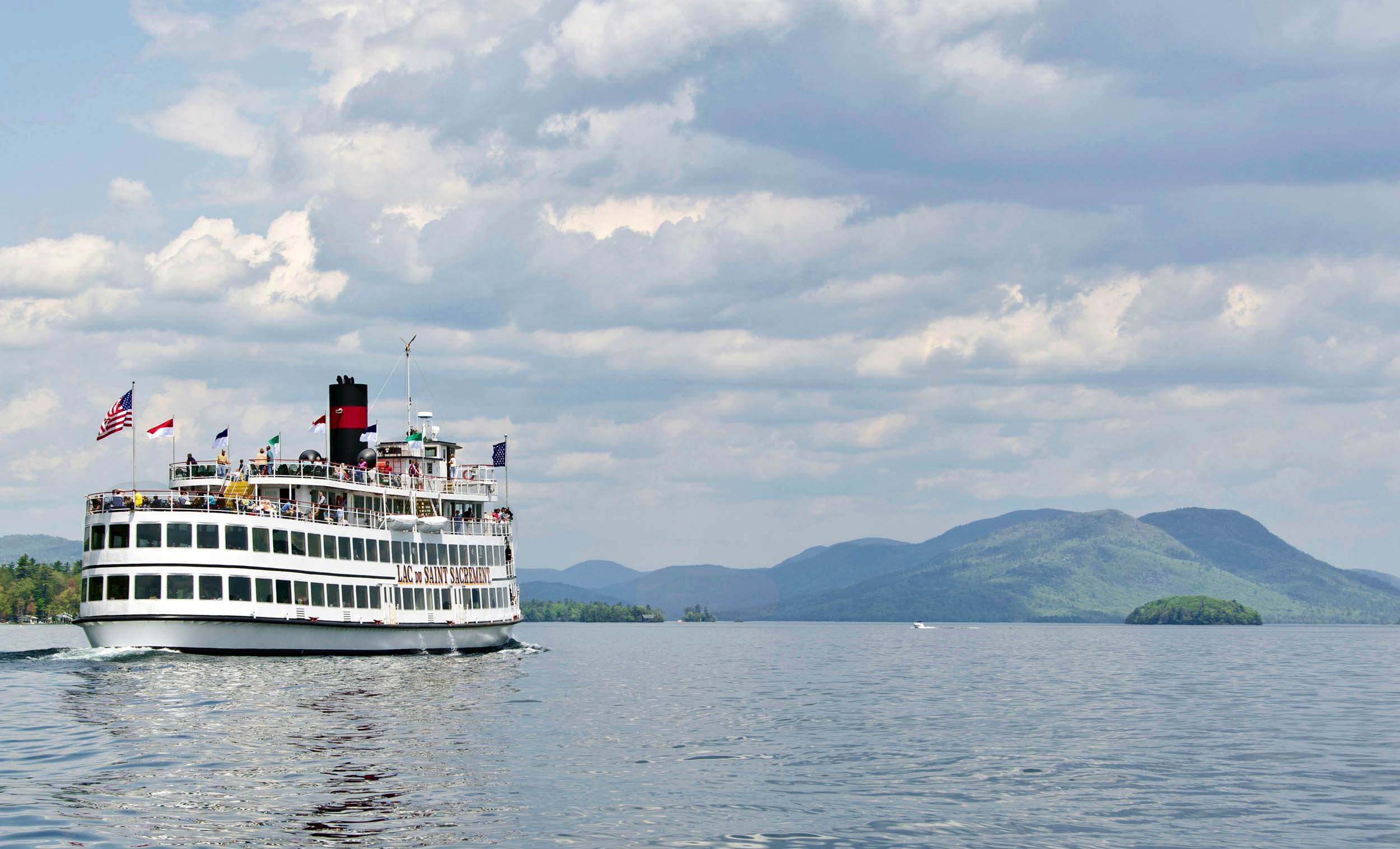 Lake George Dinner Cruise
 Cruises Lake George Steamboat pany