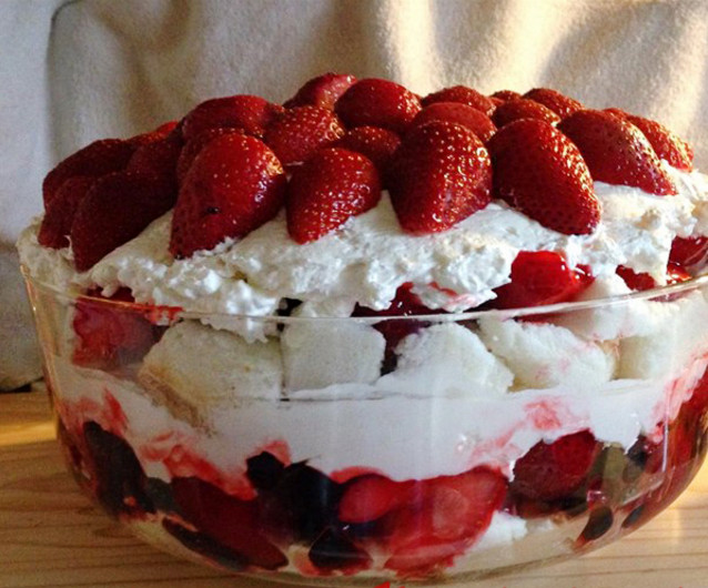 Layered Strawberry Angel Food Cake Dessert
 Strawberry Angel Food Dessert – Best Cooking recipes In