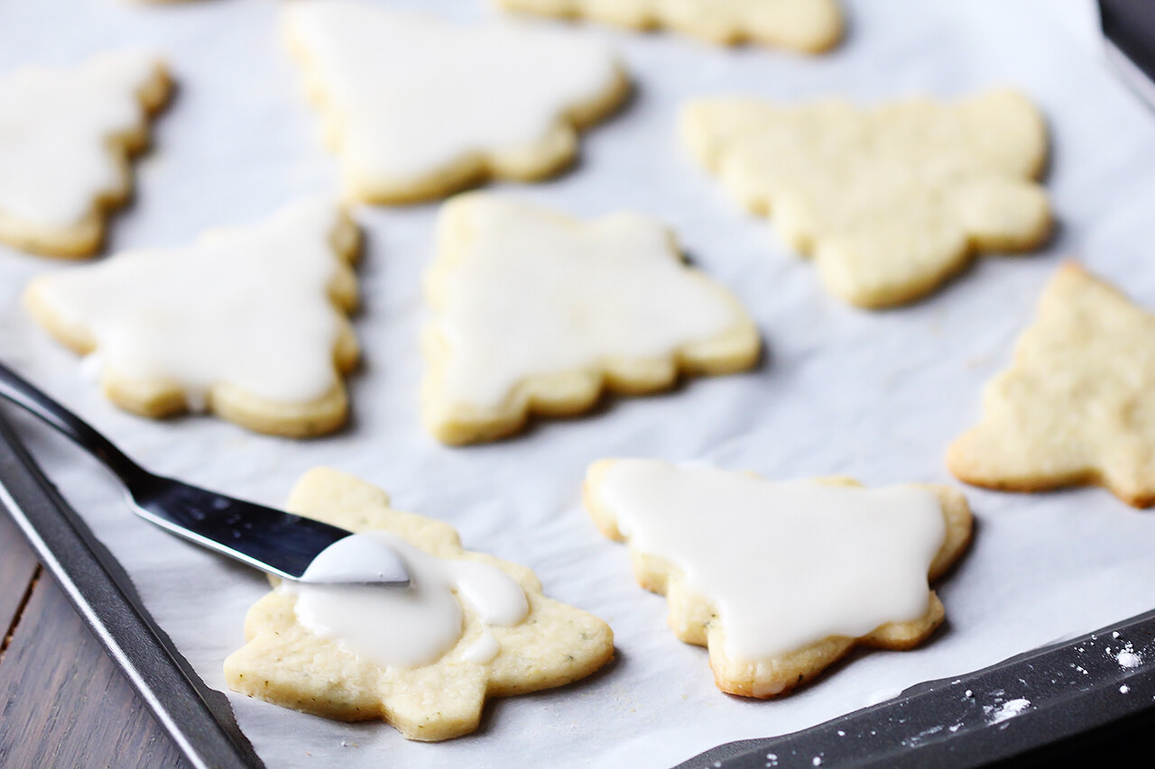 Lemon Shortbread Cookies
 Lemon Rosemary Shortbread Cookies