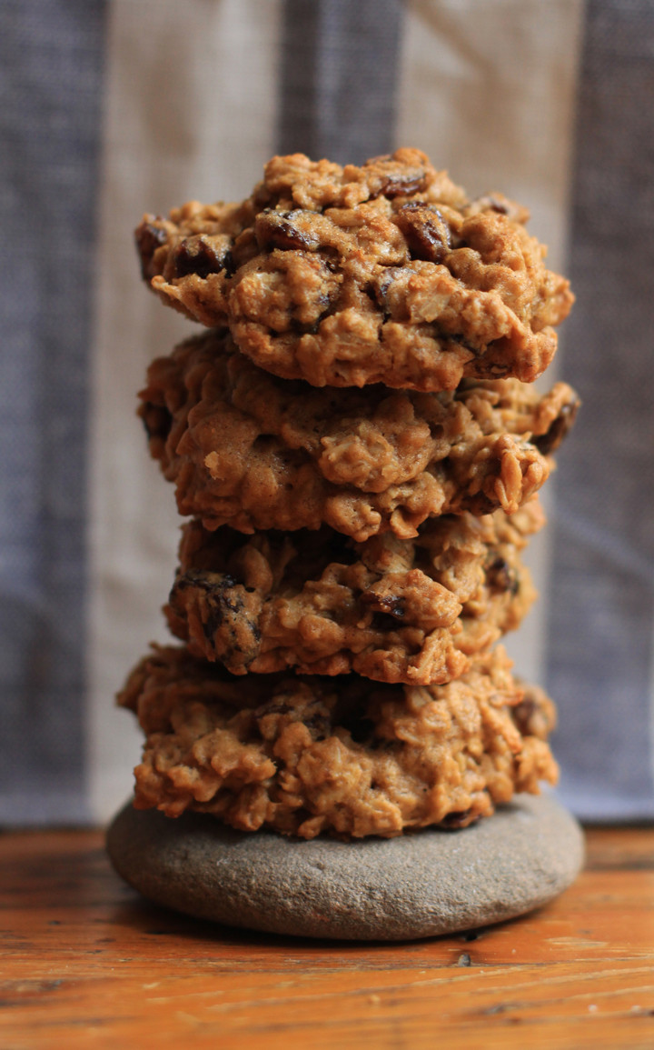 Low Sugar Oatmeal Cookies
 Low Sugar Oatmeal Raisin Cookies — Life is Made