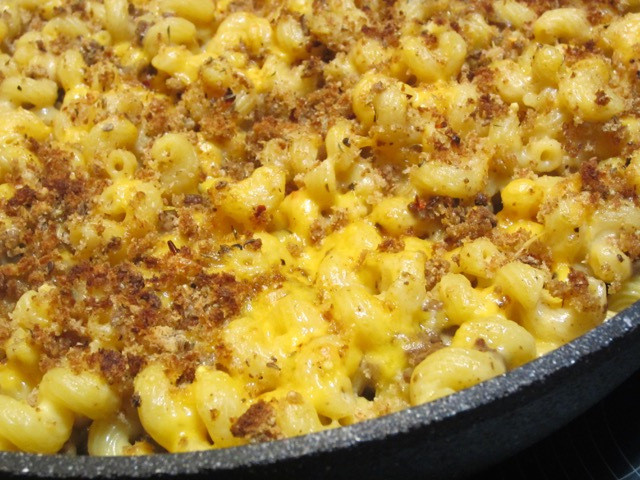 Mac And Cheese With Ground Beef
 Macaroni and Cheese with Ground Beef