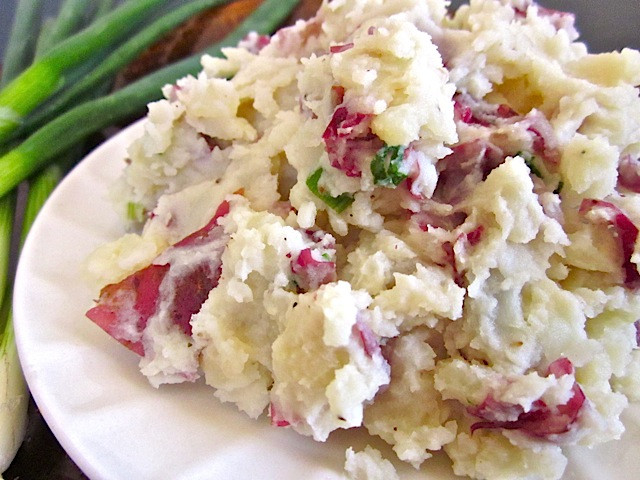 Mashed Potato Recipes With Skin
 Red Skin Horseradish Mashed Potatoes Food So Good Mall