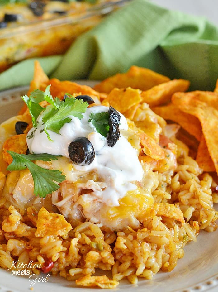 Mexican Chicken Casserole With Doritos
 Cheesy Chicken Doritos Casserole