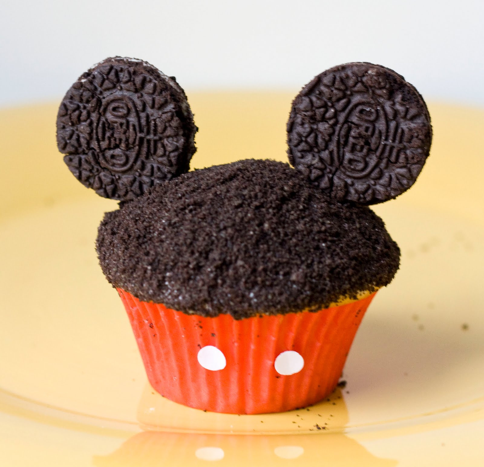 Mickey Mouse Cupcakes
 Erica s Sweet Tooth Mickey Cupcakes