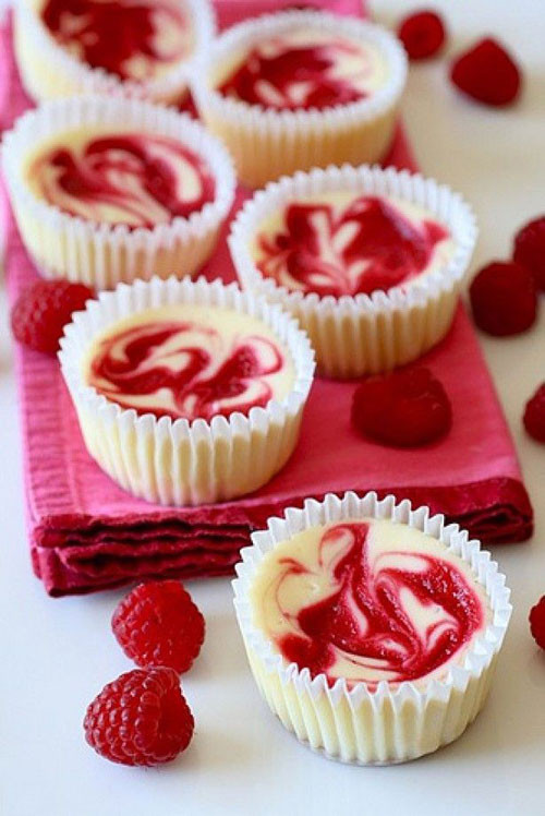 Mini Cheesecake Cupcakes
 35 Valentine s Day Cupcake Ideas e Little Project