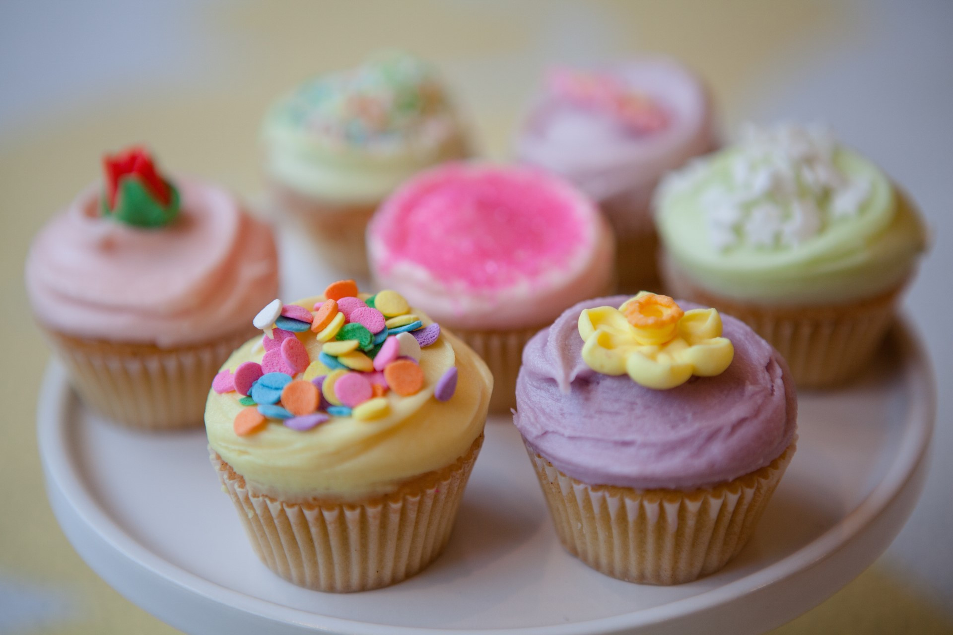 Mini Cupcakes Recipe
 Summer Party Cake Recipes from Primrose Bakery Dorothy