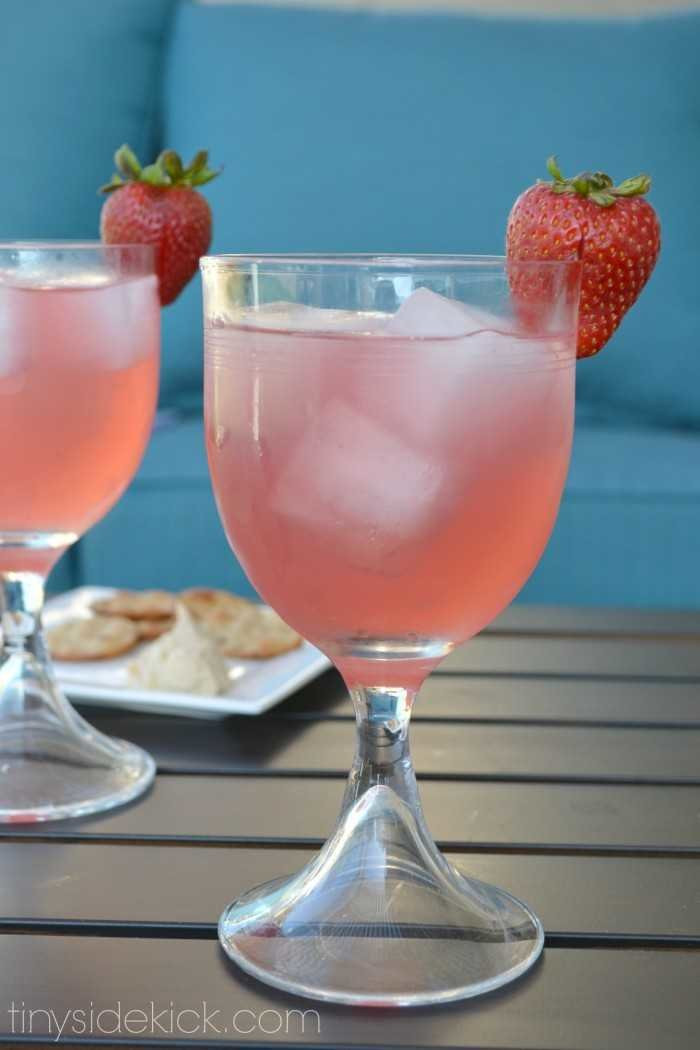 Mixed Drinks With Vodka
 Strawberry Paradise Cocktail Recipes