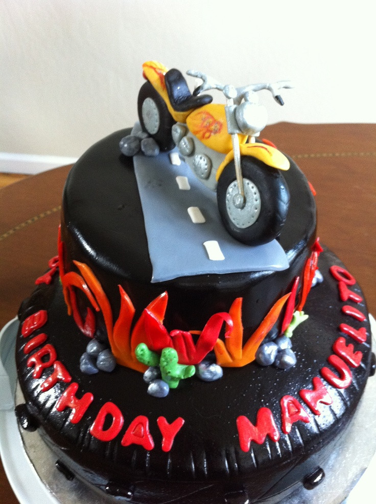Motorcycle Birthday Cake
 30 best Motorbike cake images on Pinterest