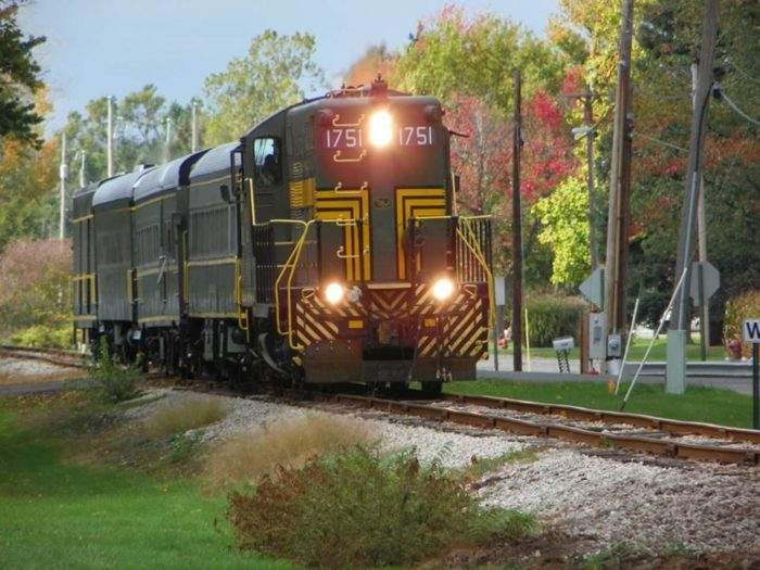 Murder Mystery Dinners Michigan
 This Amazing Train Restaurant In Michigan Is e A Kind