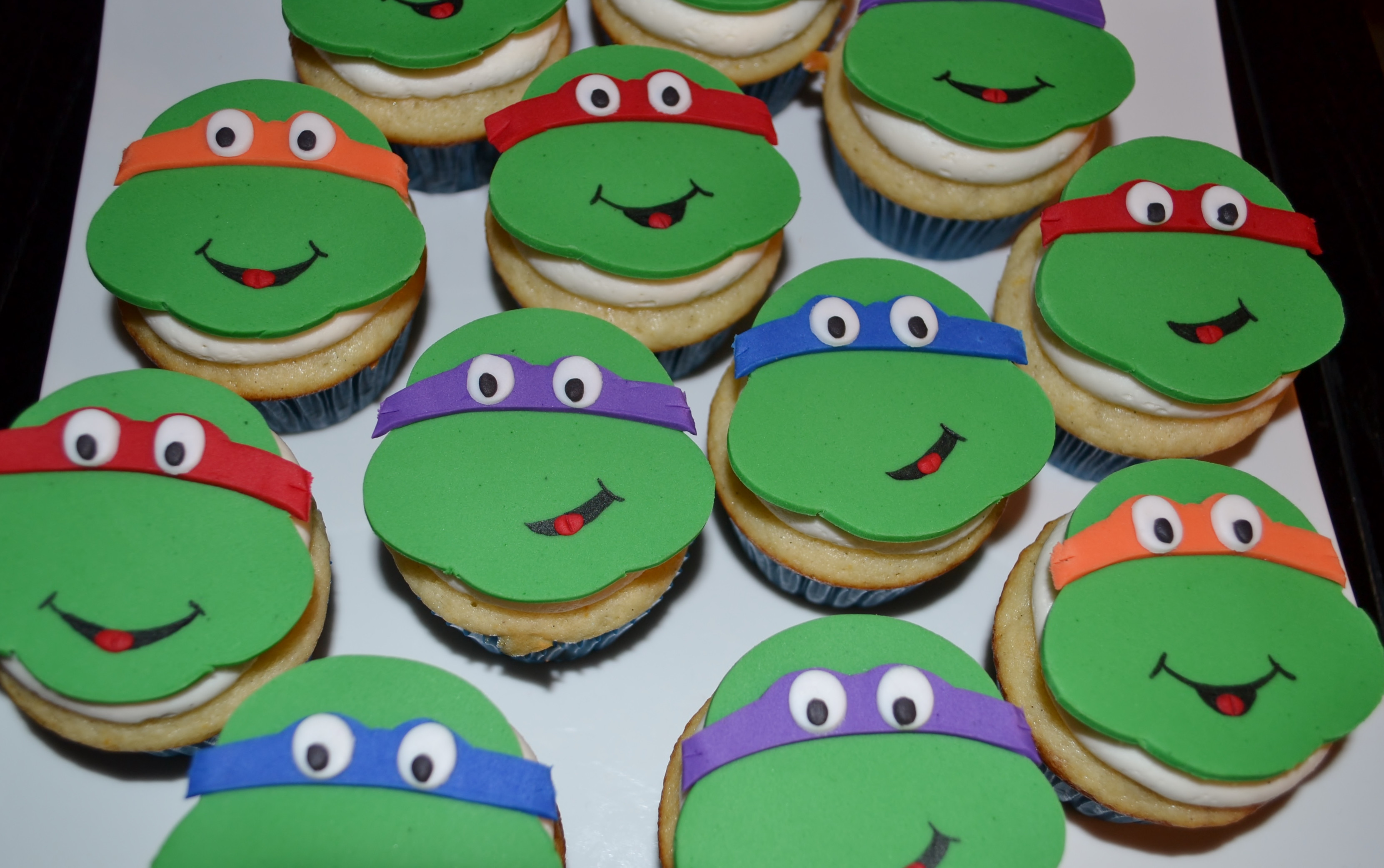 Ninja Turtle Cupcakes
 Teenage Mutant Ninja Turtle Cupcakes