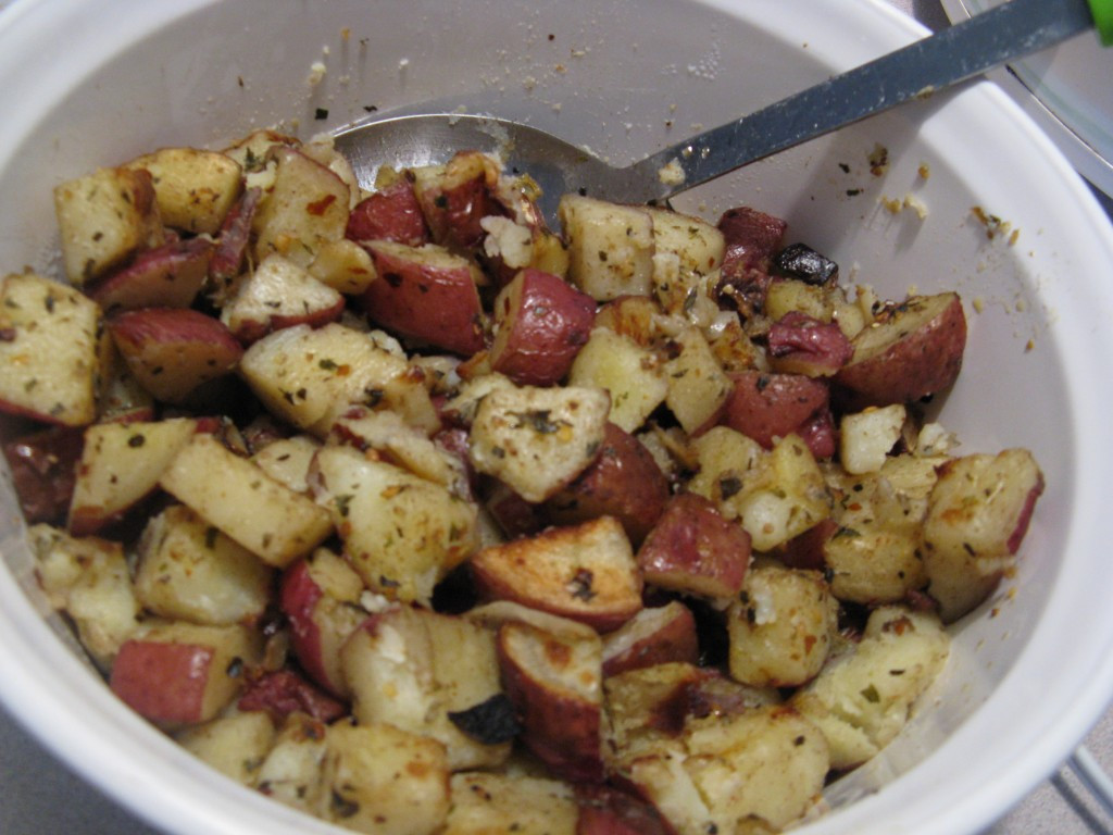 Oven Roasted Red Potatoes
 How to make the BEST oven roasted potatoes