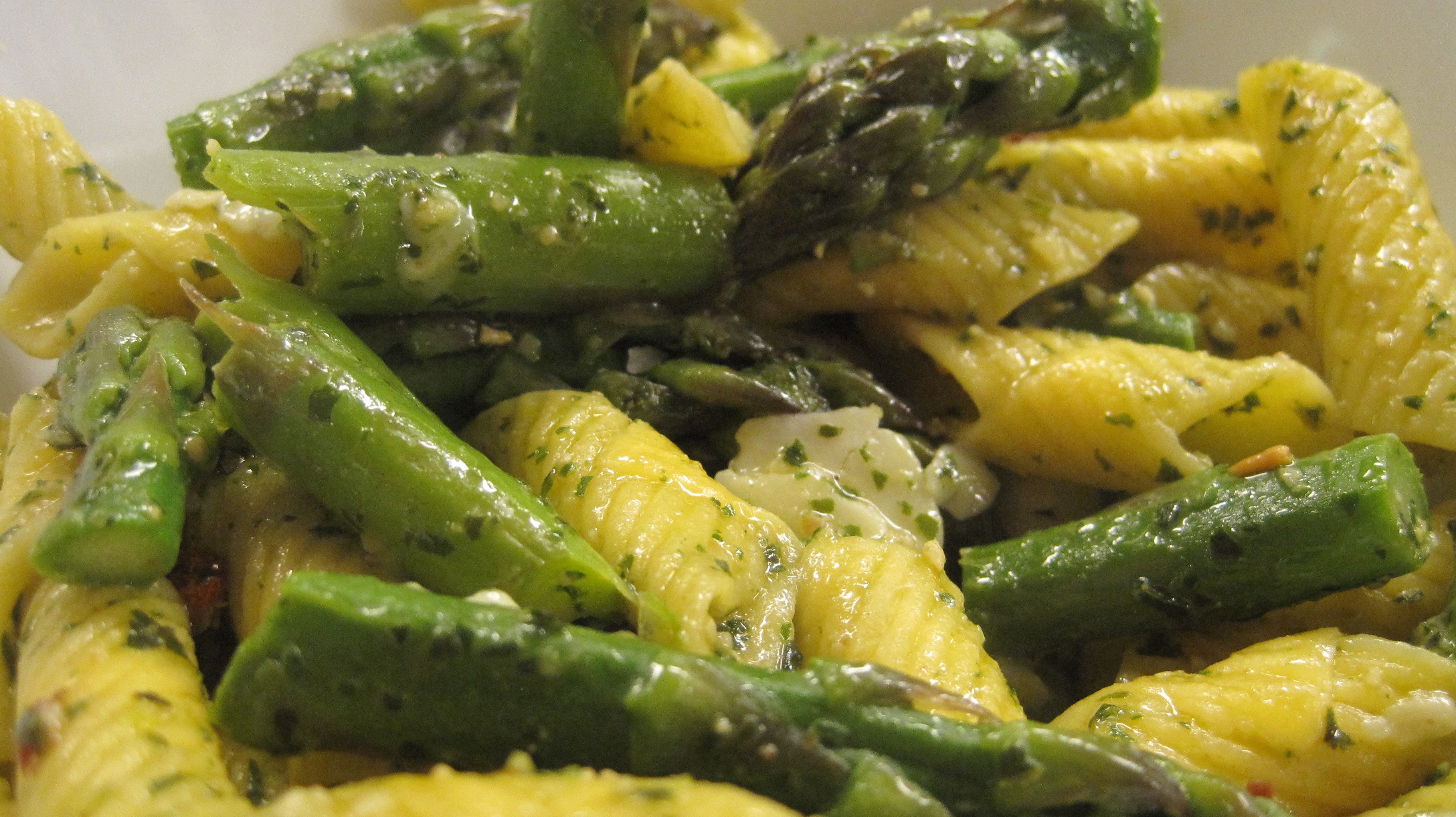 Pasta With Asparagus
 Summer Pasta with Asparagus & Pesto