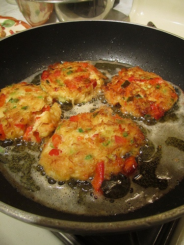Paula Deen Crab Cakes
 Paula Deen Crab Cakes Bing images