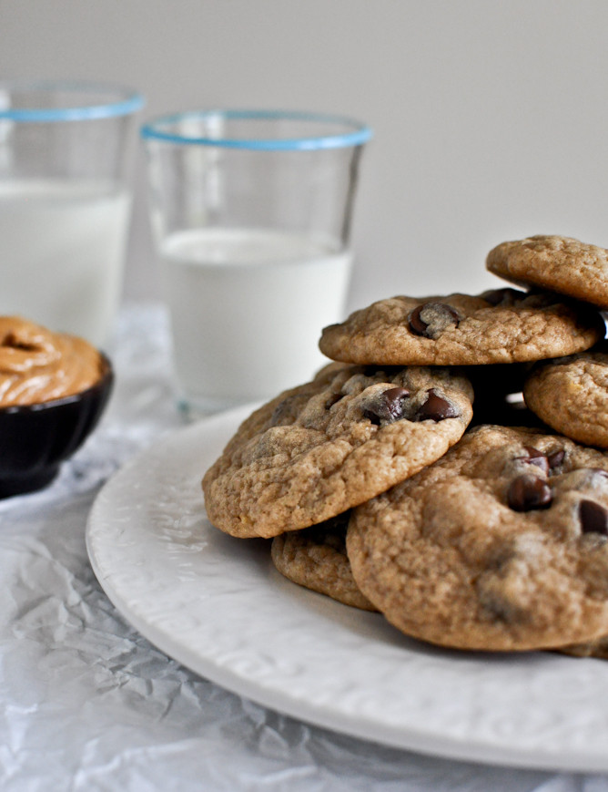 Peanut Butter Banana Cookies
 Peanut Butter Banana Chocolate Chip Cookies